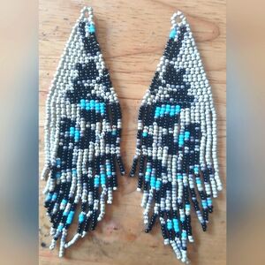 Hand Beaded silver blue lepord print earrings